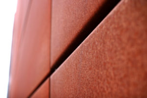 Lire la suite à propos de l’article Durabilité Corten: L&rsquo;Acier qui Résiste au Temps